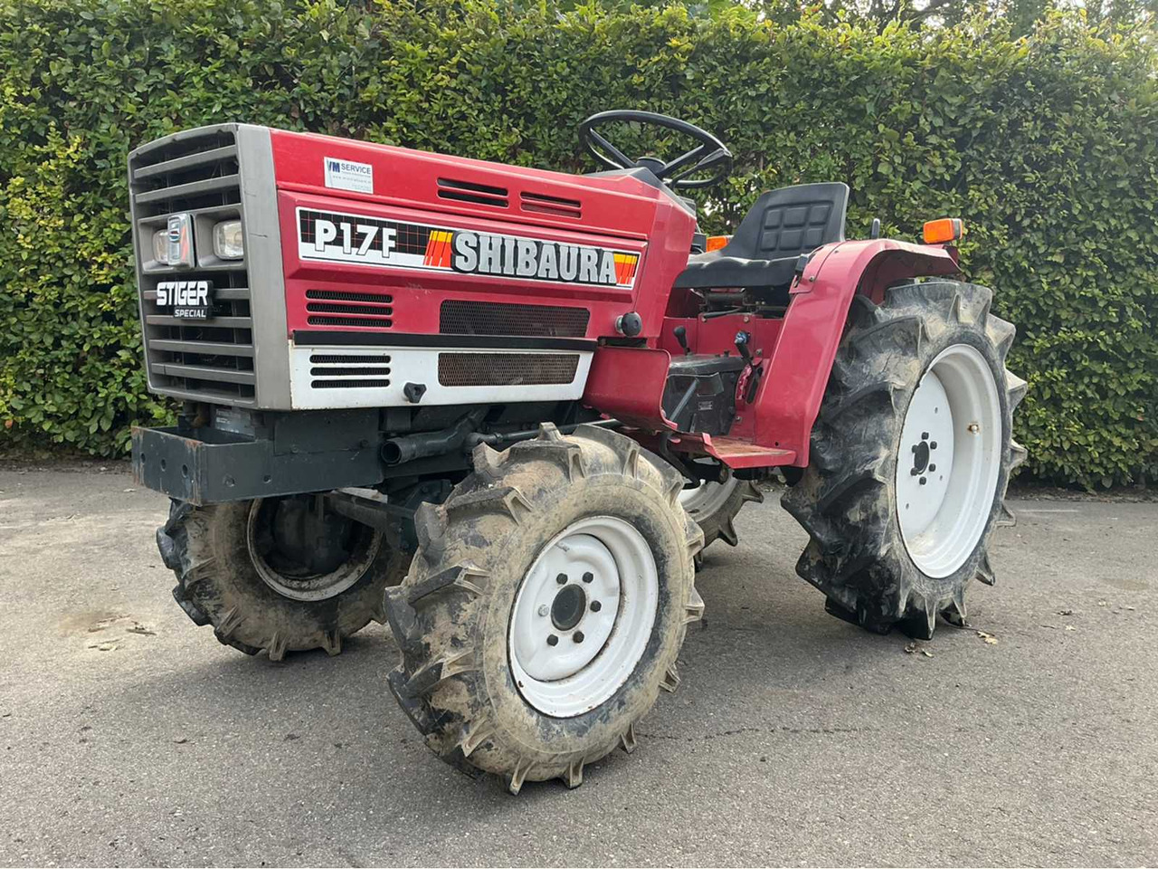Shibaura P-17F - Kompaktný traktor: obrázok 1 Shibaura P-17F - Kompaktný traktor: obrázok 1