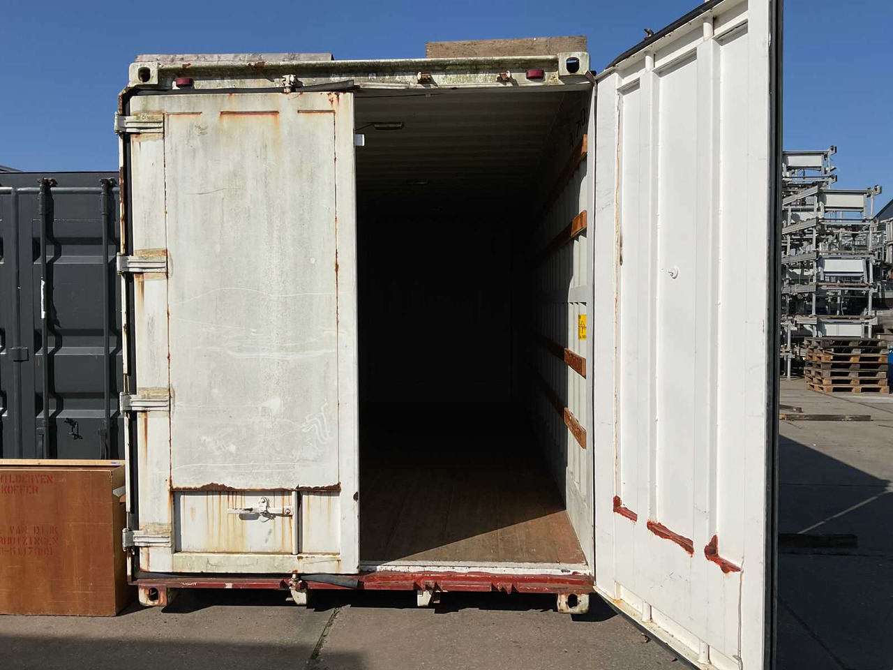 Shipping container - Lodny kontajner: obrázok 5 Shipping container - Lodny kontajner: obrázok 5
