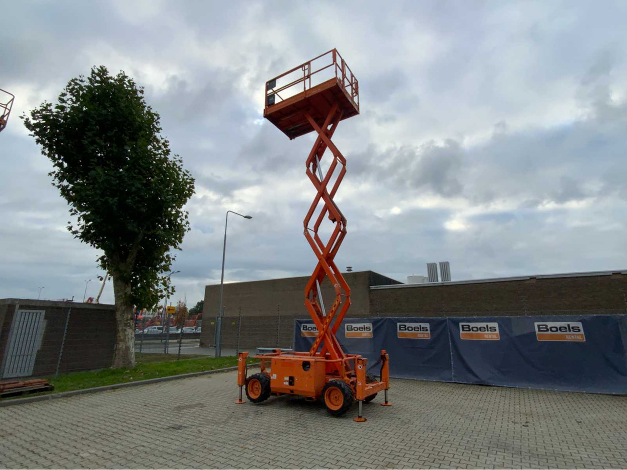 SkyJack SJ 6826RT - Pracovná plošina: obrázok 1 SkyJack SJ 6826RT - Pracovná plošina: obrázok 1