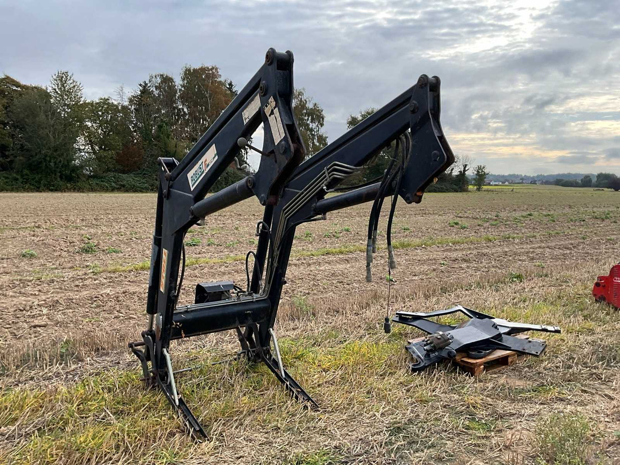 Stoll Robust F 50 HDPM - Predný nakladač na traktor: obrázok 3 Stoll Robust F 50 HDPM - Predný nakladač na traktor: obrázok 3