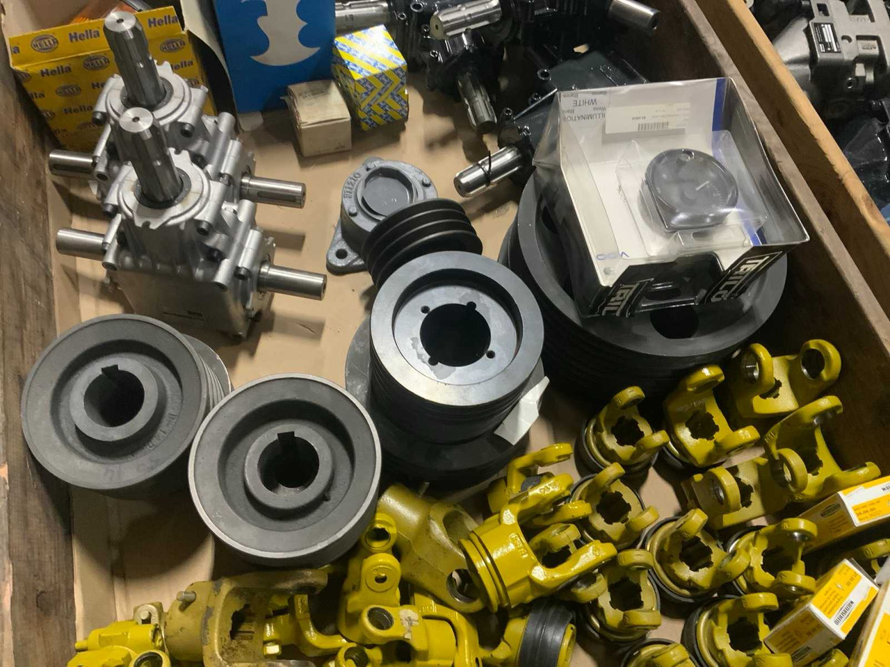 Various parts - Predný nakladač na traktor: obrázok 3 Various parts - Predný nakladač na traktor: obrázok 3