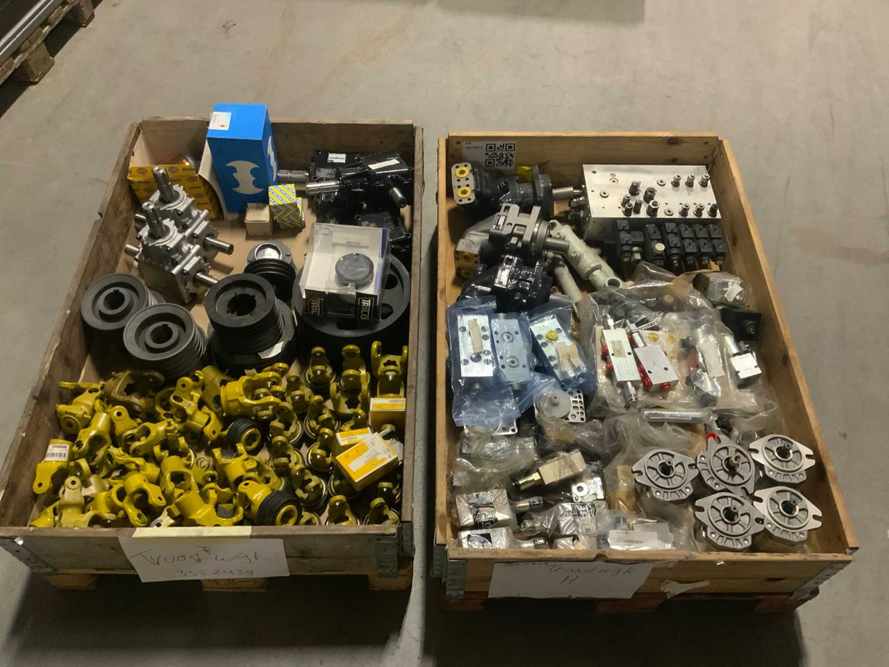 Various parts - Predný nakladač na traktor: obrázok 1 Various parts - Predný nakladač na traktor: obrázok 1
