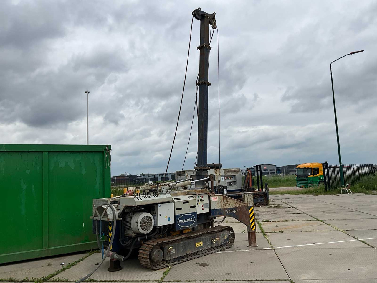 Vermeer HL 2500 - Stavebné zariadenia: obrázok 3 Vermeer HL 2500 - Stavebné zariadenia: obrázok 3