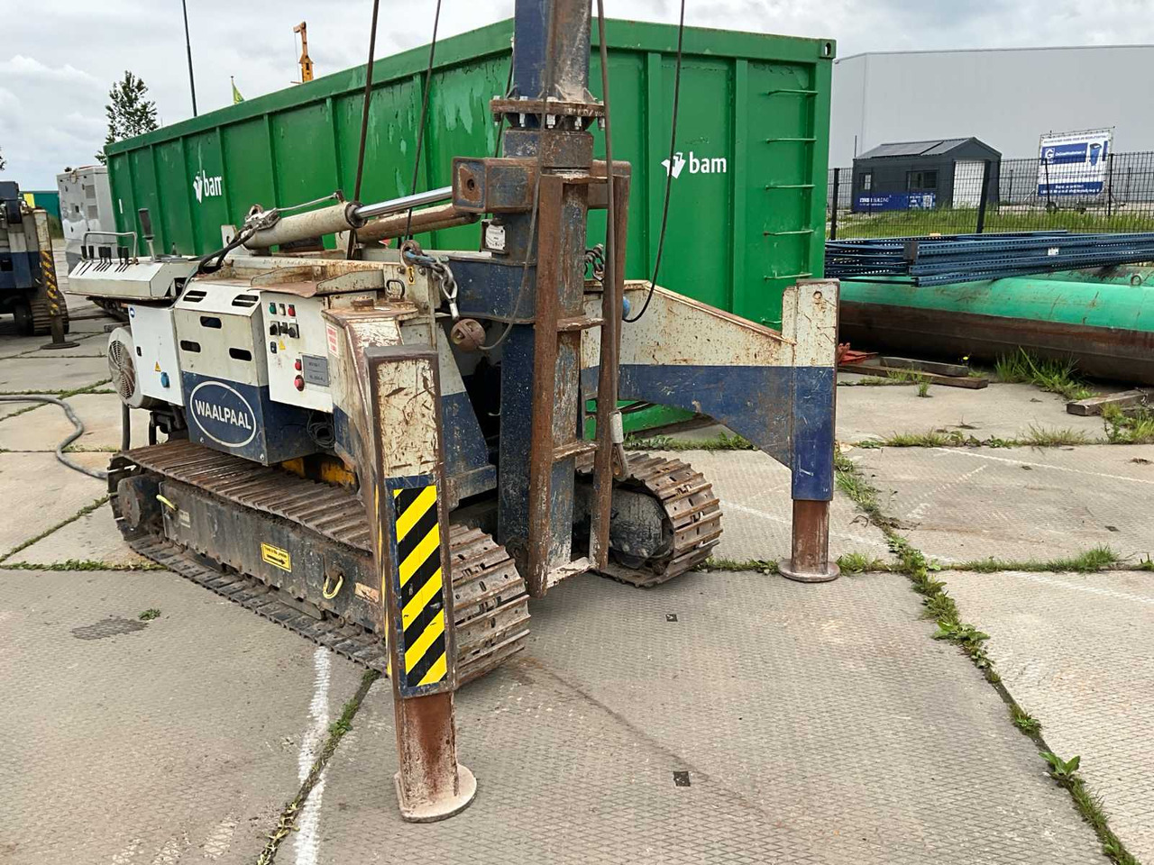 Vermeer HL 2500 - Stavebné zariadenia: obrázok 5 Vermeer HL 2500 - Stavebné zariadenia: obrázok 5