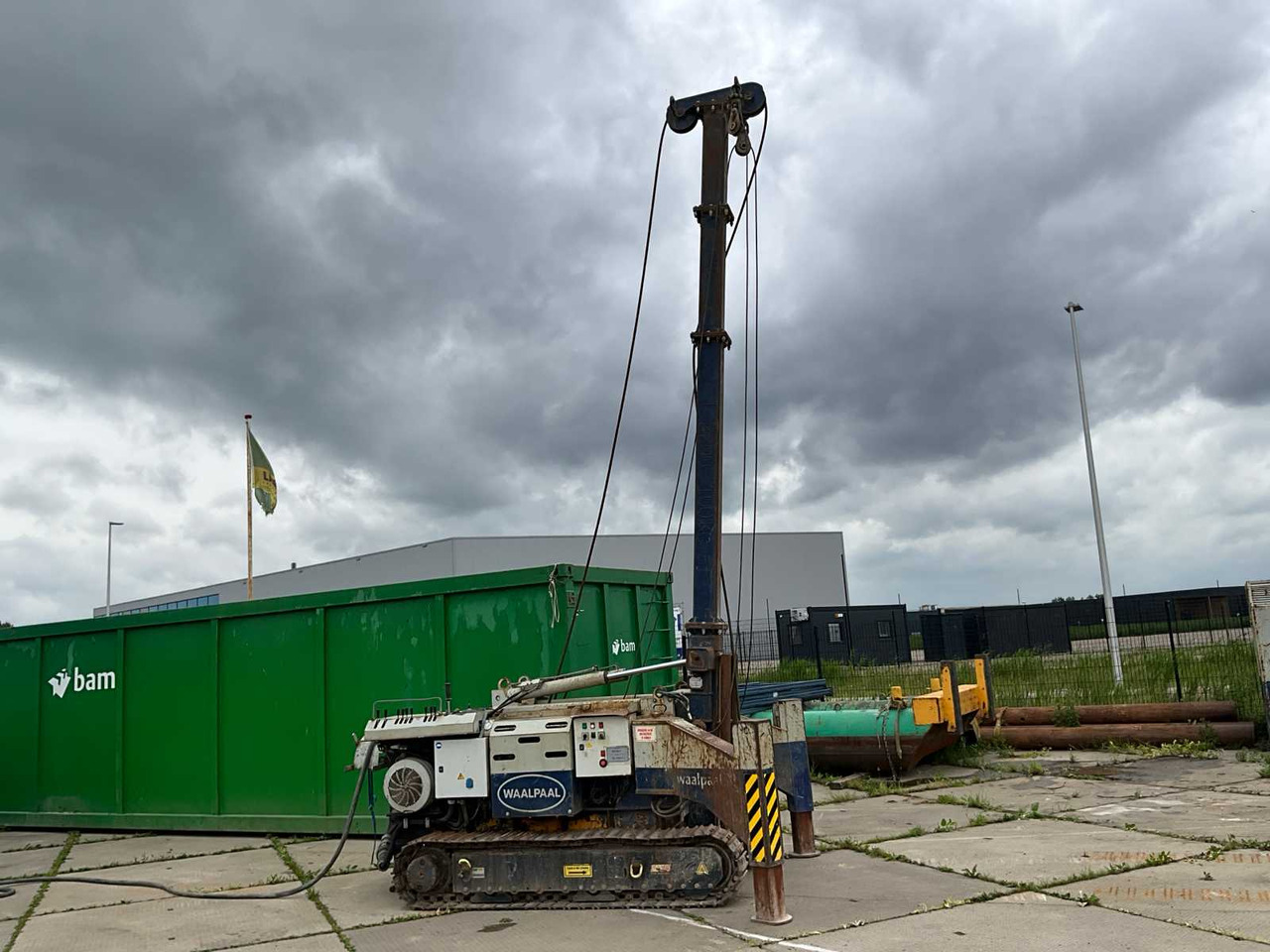 Vermeer HL 2500 - Stavebné zariadenia: obrázok 2 Vermeer HL 2500 - Stavebné zariadenia: obrázok 2