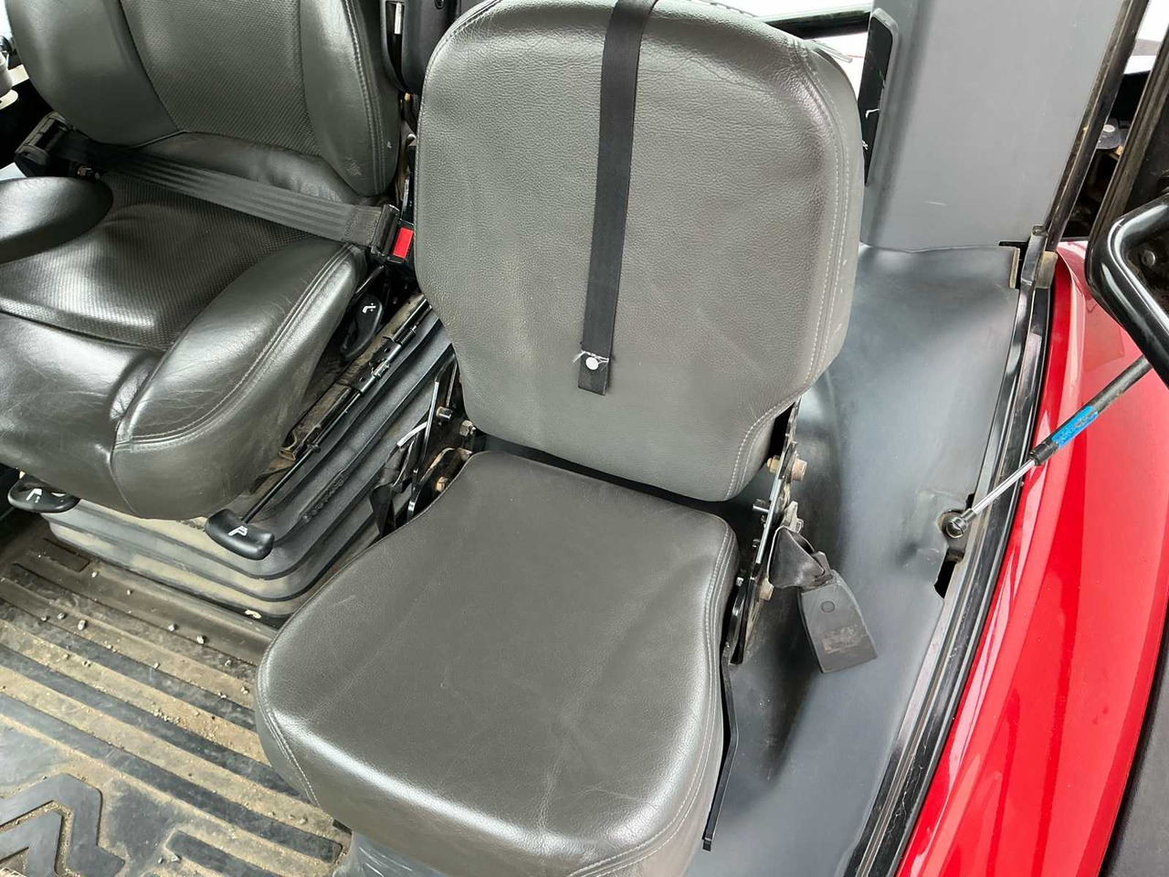 Traktor Versatile 315 HP: obrázok 40 Traktor Versatile 315 HP: obrázok 40