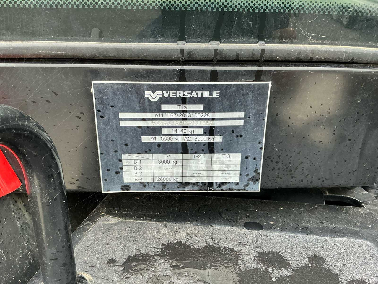 Traktor Versatile 315 HP: obrázok 21 Traktor Versatile 315 HP: obrázok 21