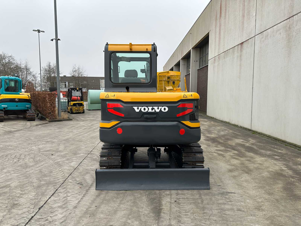 Volvo VOLVO - 2016 - EC55D - MIDI EXCAVATOR - Pásové rýpadlo: obrázok 5 Volvo VOLVO - 2016 - EC55D - MIDI EXCAVATOR - Pásové rýpadlo: obrázok 5