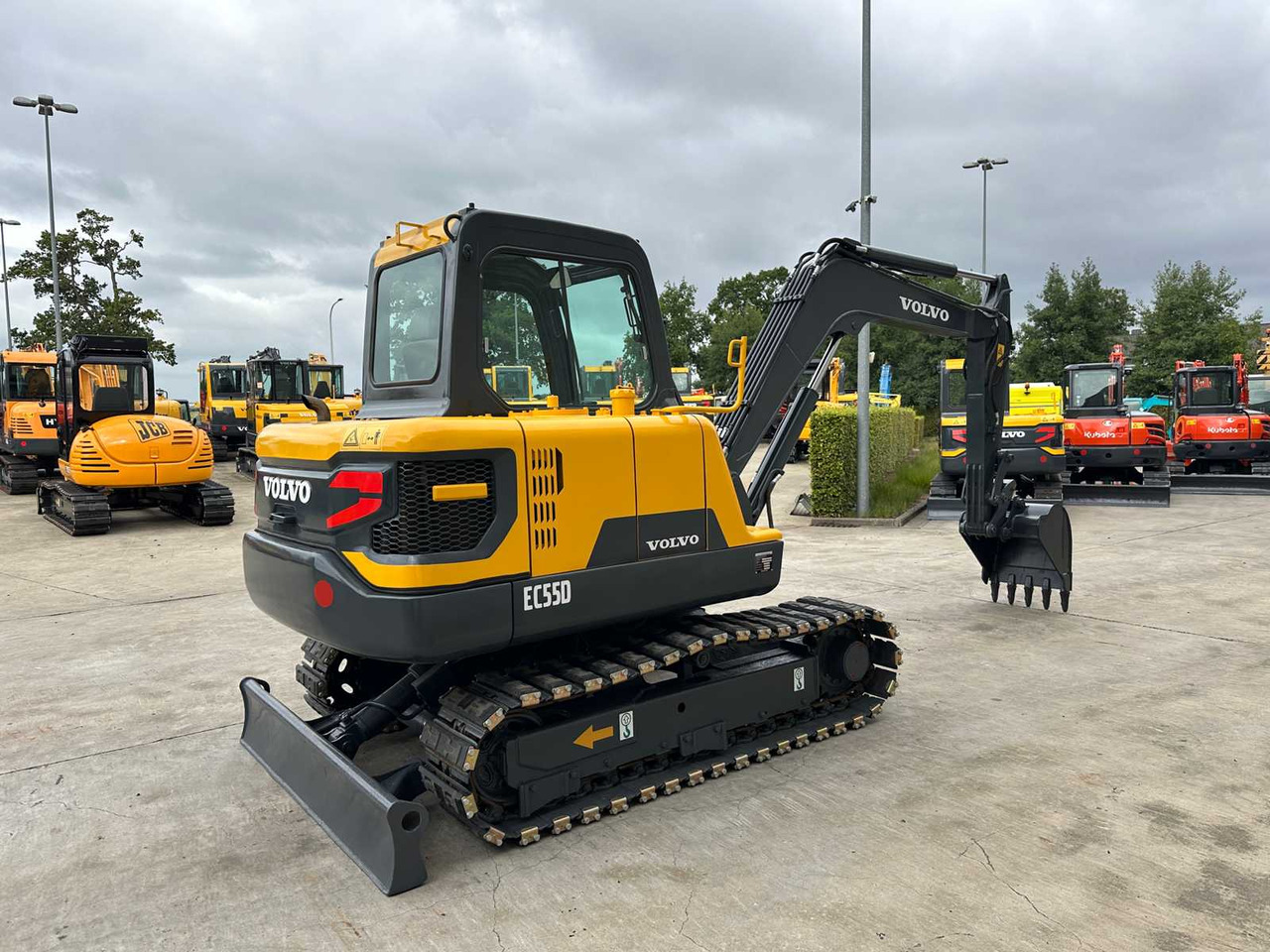 Volvo VOLVO - 2017 - EC55D - MIDI EXCAVATOR - Pásové rýpadlo: obrázok 4 Volvo VOLVO - 2017 - EC55D - MIDI EXCAVATOR - Pásové rýpadlo: obrázok 4