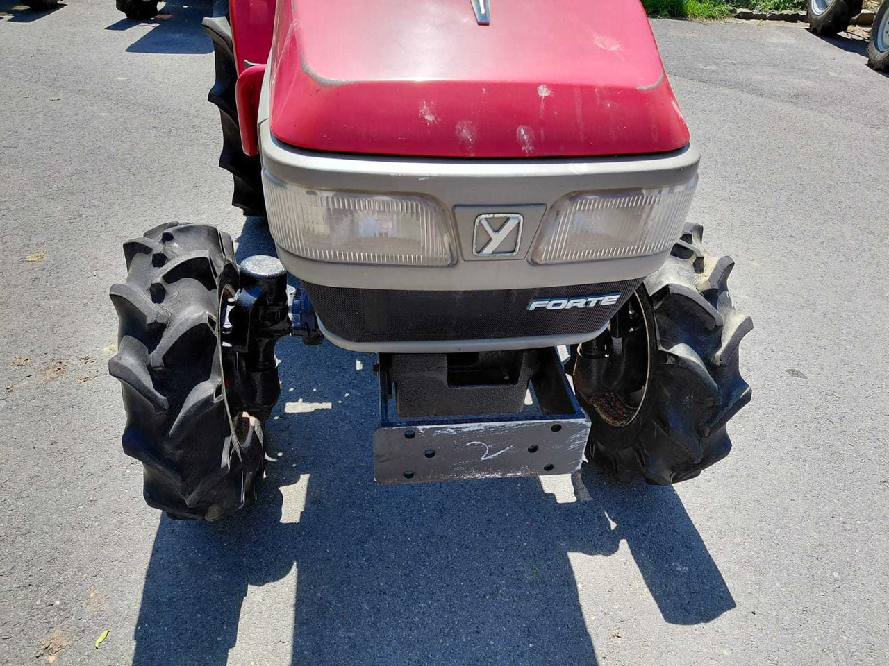 Yanmar F180 - Kompaktný traktor: obrázok 2 Yanmar F180 - Kompaktný traktor: obrázok 2