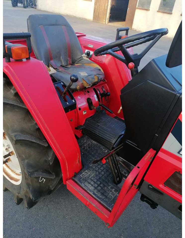 Yanmar F22D - Kompaktný traktor: obrázok 5 Yanmar F22D - Kompaktný traktor: obrázok 5