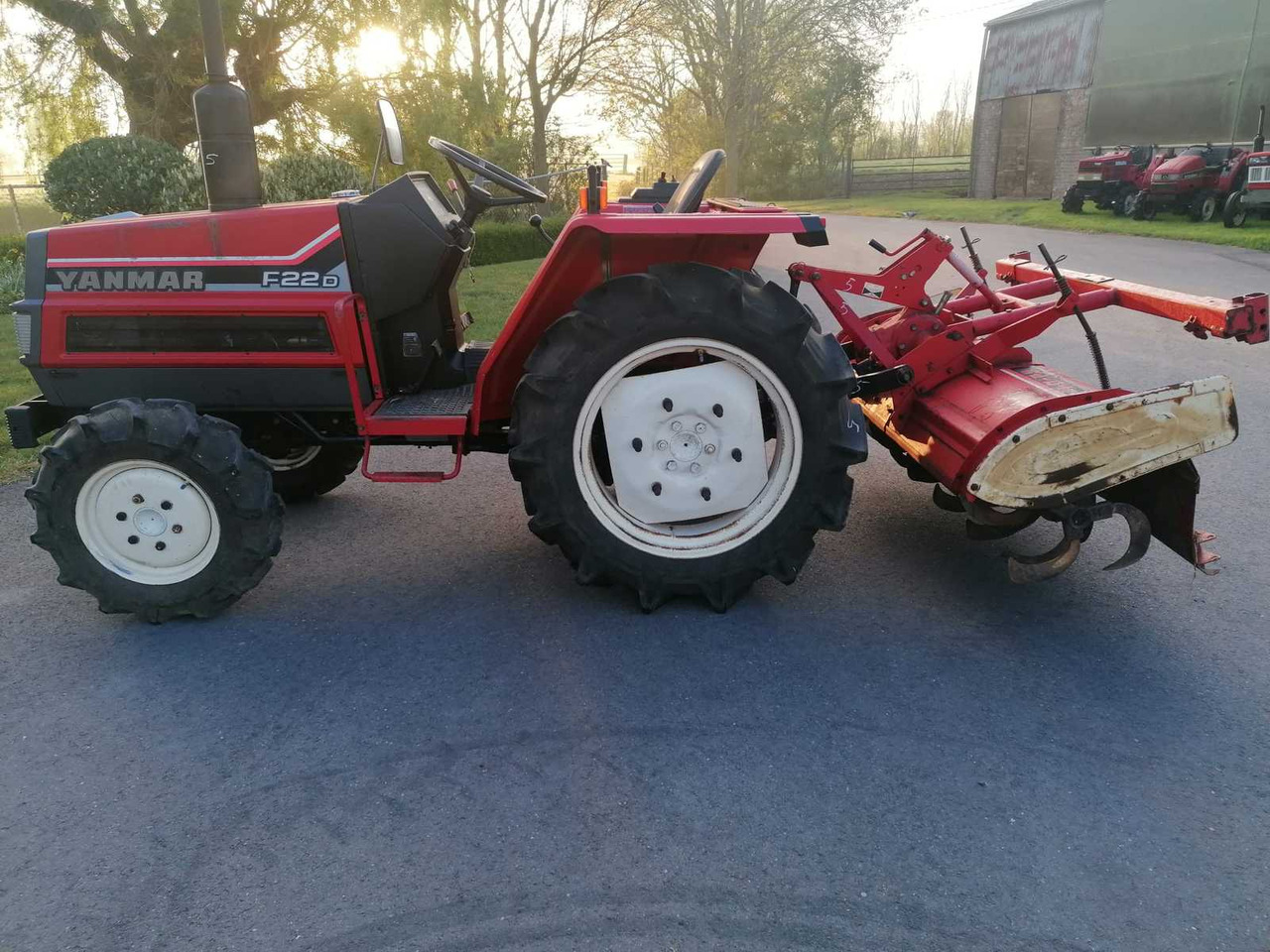 Yanmar F22D - Kompaktný traktor: obrázok 2 Yanmar F22D - Kompaktný traktor: obrázok 2