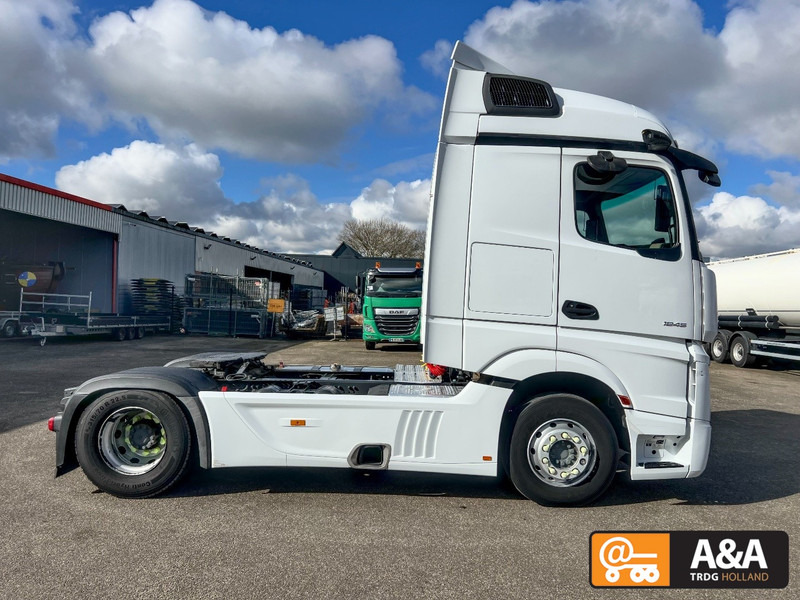 Mercedes-Benz ACTROS 1845 LS - MP5-NEW CONDITION-MIRRORCAM-FRIGO-STAND KLIMA - Ťahač: obrázok 5 Mercedes-Benz ACTROS 1845 LS - MP5-NEW CONDITION-MIRRORCAM-FRIGO-STAND KLIMA - Ťahač: obrázok 5