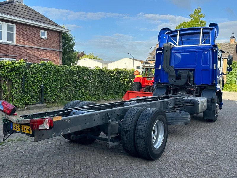 DAF CF 250 CF250. EURO6. - Podvozek s kabinou: obrázok 4 DAF CF 250 CF250. EURO6. - Podvozek s kabinou: obrázok 4