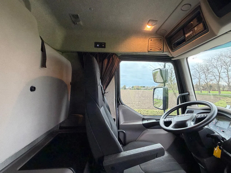 Plachtové nákladné vozidlo DAF CF 320 LF320.19. EURO6. 2021. 760x248x270: obrázok 10 Plachtové nákladné vozidlo DAF CF 320 LF320.19. EURO6. 2021. 760x248x270: obrázok 10