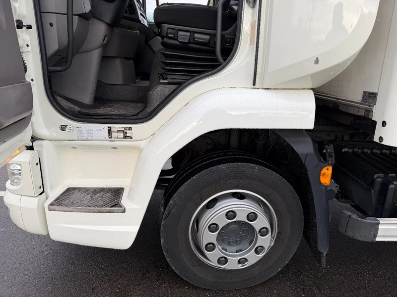 DAF LF 180 LF180.12 EURO6 - Skříňový nákladní auto: obrázok 5 DAF LF 180 LF180.12 EURO6 - Skříňový nákladní auto: obrázok 5