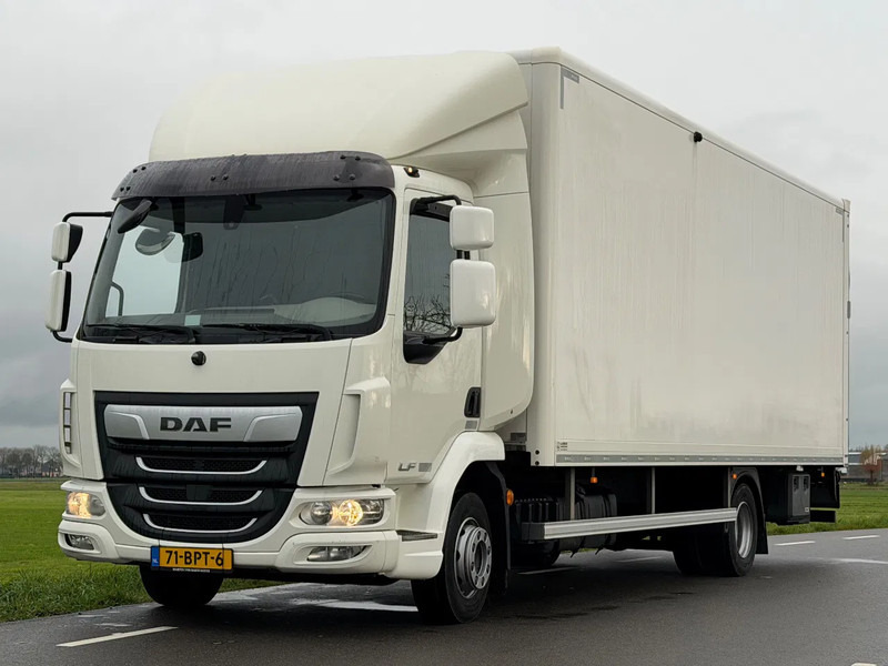 DAF LF 180 LF180.12 EURO6 - Skříňový nákladní auto: obrázok 1 DAF LF 180 LF180.12 EURO6 - Skříňový nákladní auto: obrázok 1