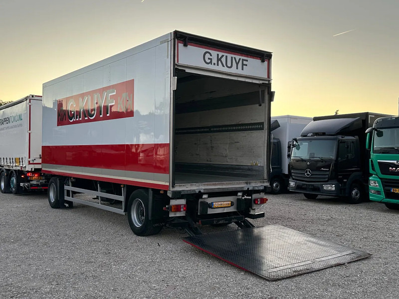 Schmitz Cargobull GESLOTEN AANHANGER - Príves skriňové: obrázok 4 Schmitz Cargobull GESLOTEN AANHANGER - Príves skriňové: obrázok 4
