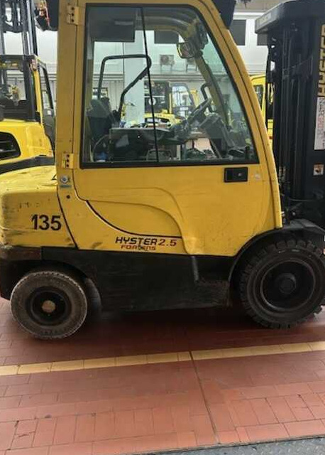 Hyster H2.5FT - Dieselový vysokozdvižný vozík: obrázok 2 Hyster H2.5FT - Dieselový vysokozdvižný vozík: obrázok 2