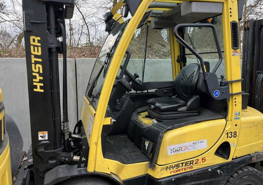 Hyster H2.5FT - Dieselový vysokozdvižný vozík: obrázok 2 Hyster H2.5FT - Dieselový vysokozdvižný vozík: obrázok 2