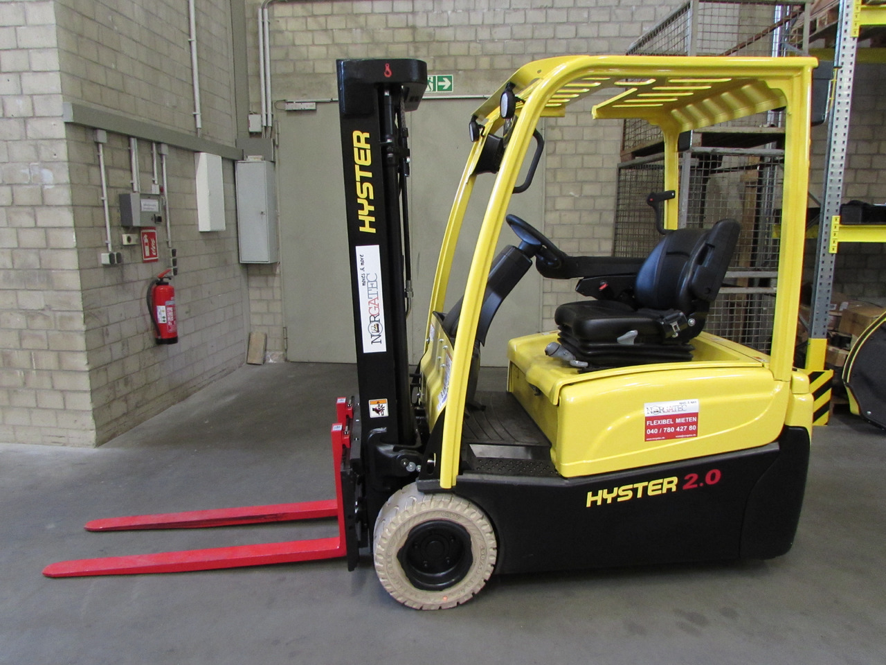 Hyster J2.0XNT MWB - Elektrický vysokozdvižný vozík: obrázok 1 Hyster J2.0XNT MWB - Elektrický vysokozdvižný vozík: obrázok 1