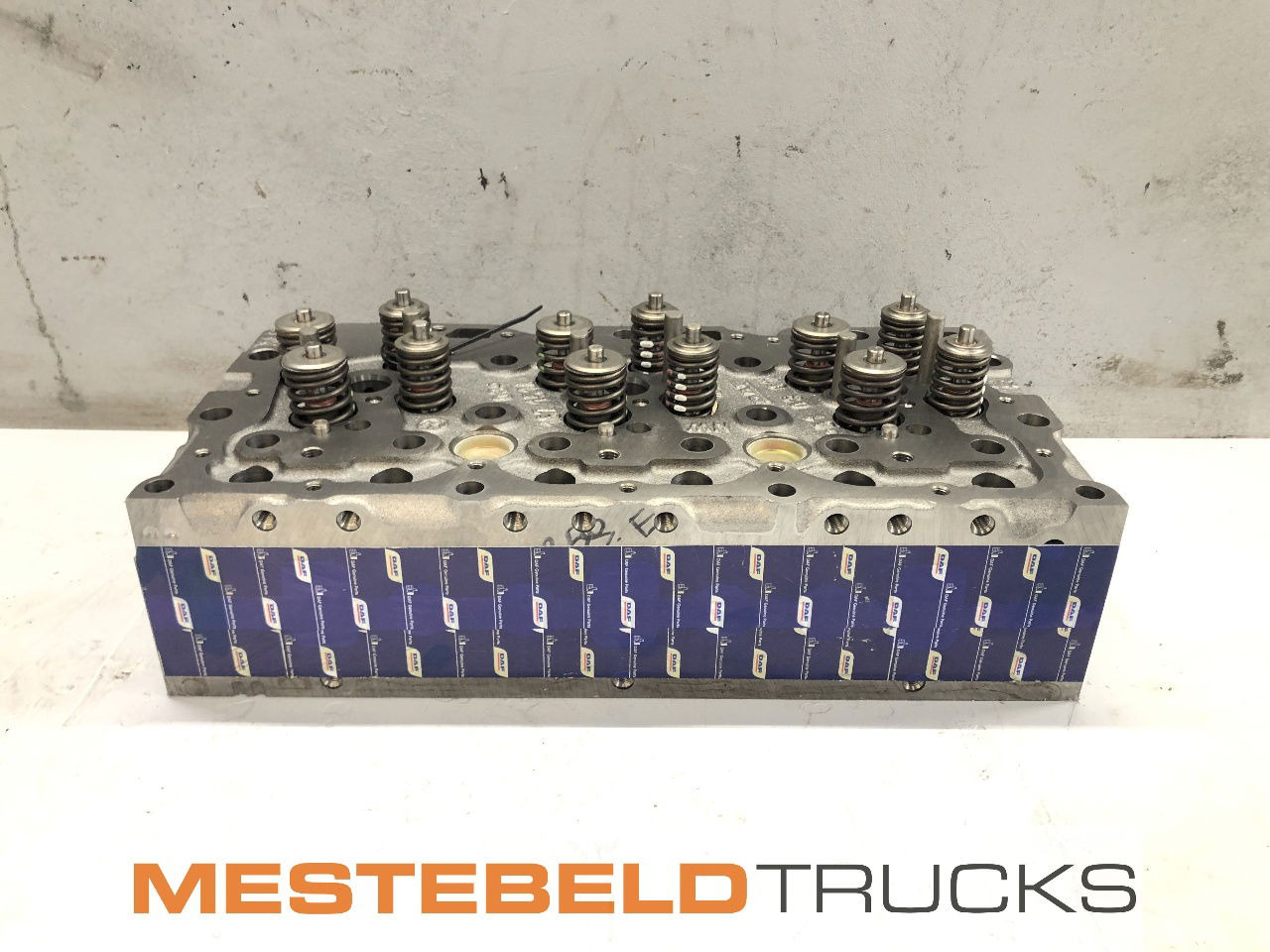 DAF Cilinderkop XE - Motor a diely pre Nákladné auto: obrázok 4 DAF Cilinderkop XE - Motor a diely pre Nákladné auto: obrázok 4