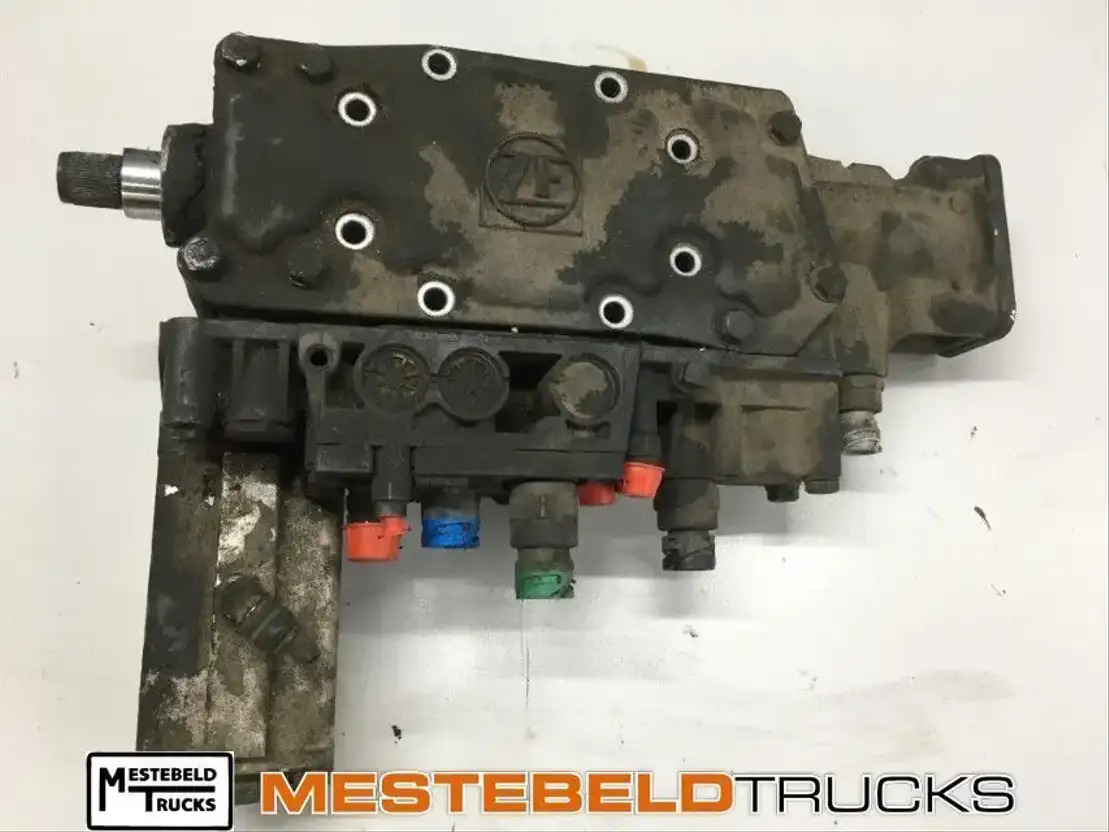 DAF Schakeldeksel - Prevodovka a diely pre Nákladné auto: obrázok 1 DAF Schakeldeksel - Prevodovka a diely pre Nákladné auto: obrázok 1