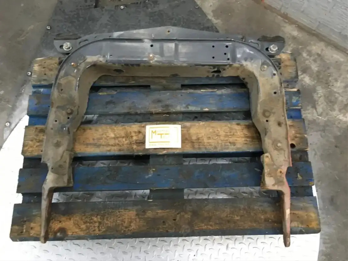 Iveco Cabinesteun achter met vering - Rám/ Podvozok pre Nákladné auto: obrázok 1 Iveco Cabinesteun achter met vering - Rám/ Podvozok pre Nákladné auto: obrázok 1