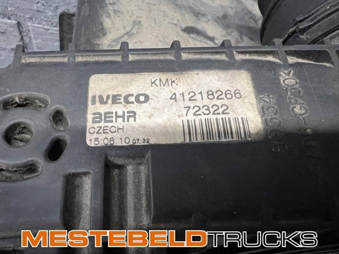 Iveco Radiateur en intercooler - Chladiaci systém pre Nákladné auto: obrázok 2 Iveco Radiateur en intercooler - Chladiaci systém pre Nákladné auto: obrázok 2