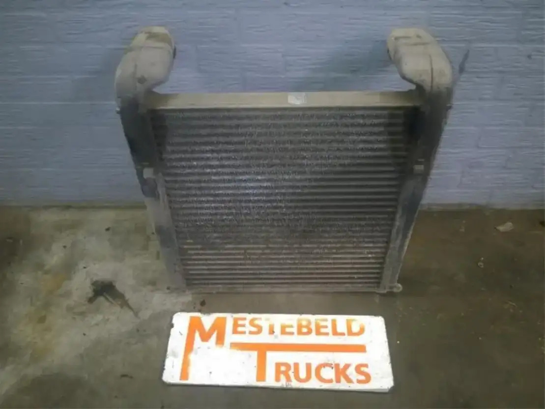 MAN Intercooler L2000 - Chladiaci systém pre Nákladné auto: obrázok 2 MAN Intercooler L2000 - Chladiaci systém pre Nákladné auto: obrázok 2