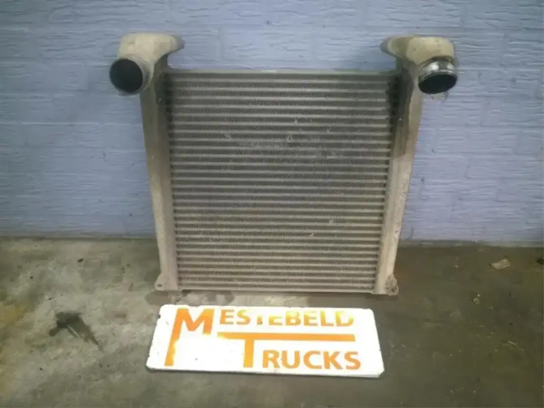 MAN Intercooler L2000 - Chladiaci systém pre Nákladné auto: obrázok 1 MAN Intercooler L2000 - Chladiaci systém pre Nákladné auto: obrázok 1