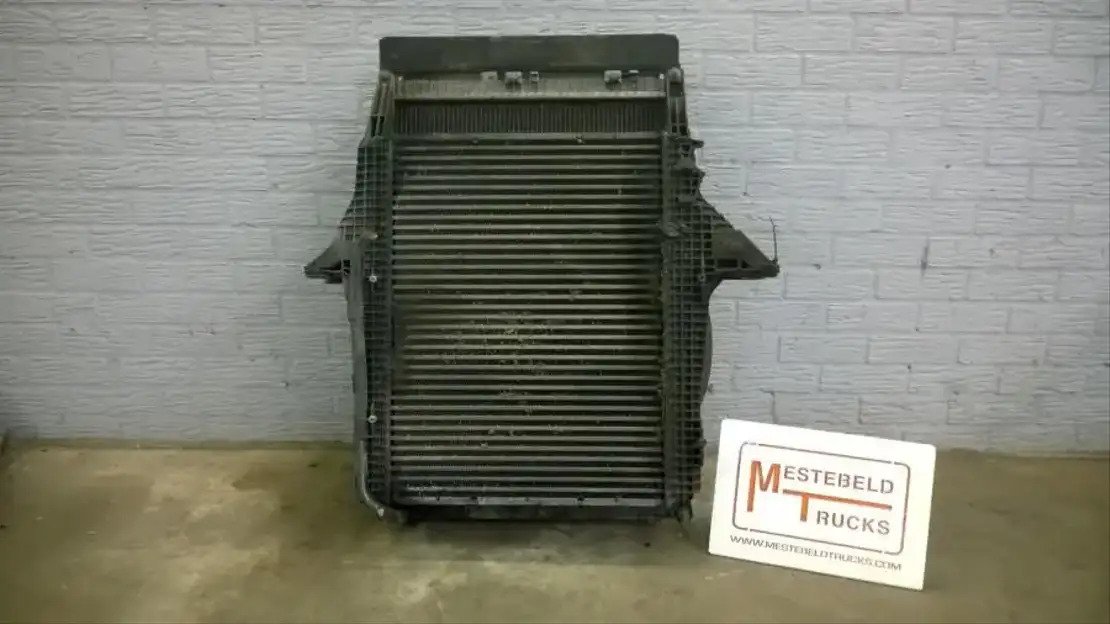 MAN Radiateur + intercooler TGM - Chladiaci systém pre Nákladné auto: obrázok 1 MAN Radiateur + intercooler TGM - Chladiaci systém pre Nákladné auto: obrázok 1