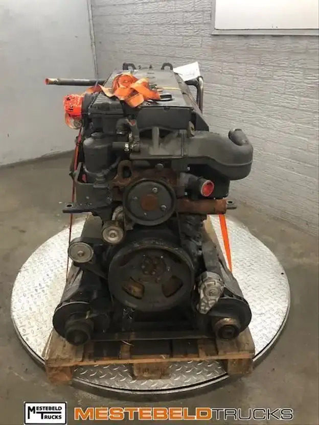 Mercedes-Benz 401320040 - Motor pre Nákladné auto: obrázok 3 Mercedes-Benz 401320040 - Motor pre Nákladné auto: obrázok 3
