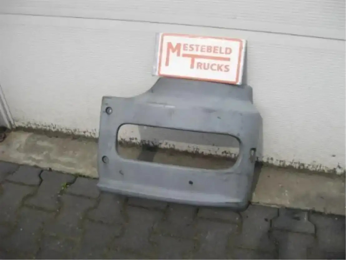 Mercedes-Benz Bumperdeel - Rám/ Podvozok pre Nákladné auto: obrázok 1 Mercedes-Benz Bumperdeel - Rám/ Podvozok pre Nákladné auto: obrázok 1