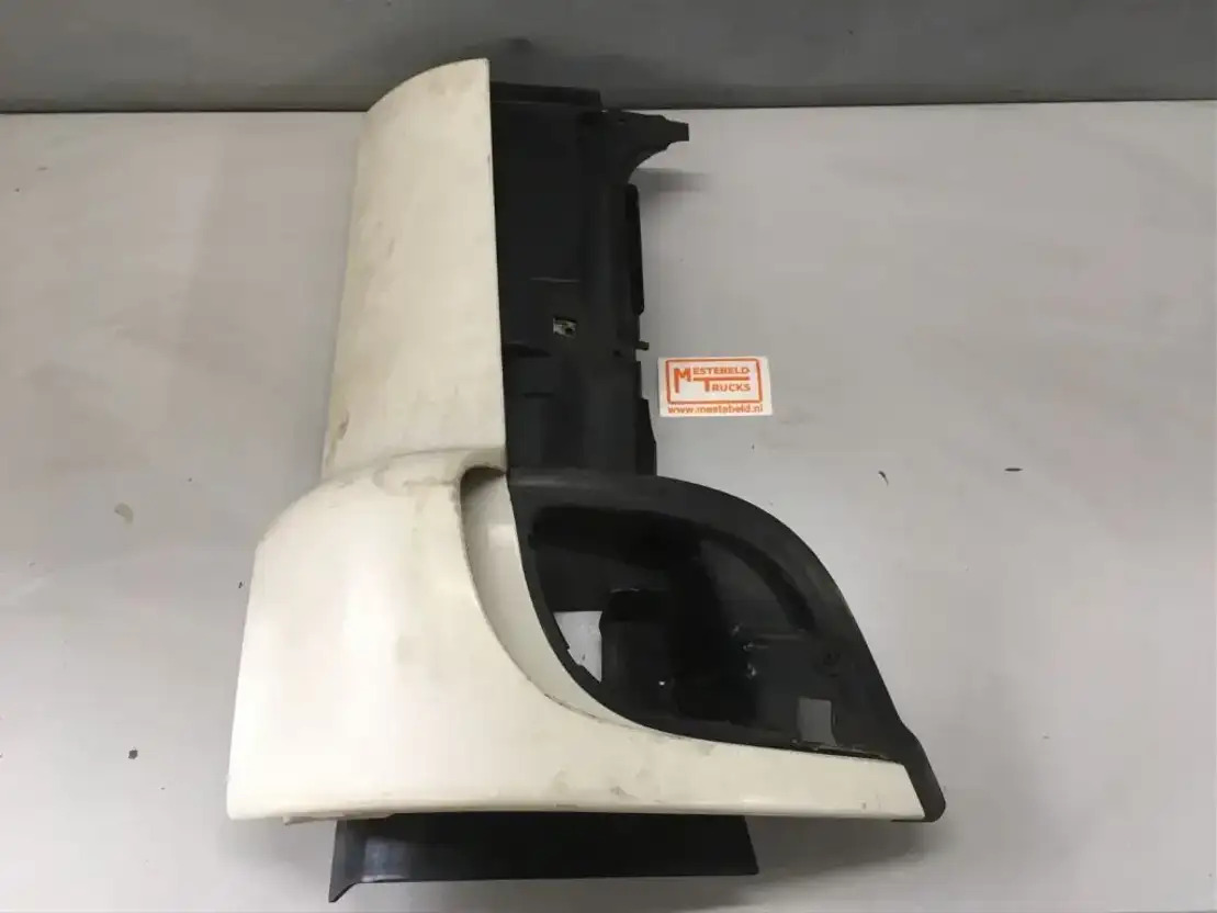 Mercedes-Benz Hoekspoiler rechta - Kabína a interiér pre Nákladné auto: obrázok 1 Mercedes-Benz Hoekspoiler rechta - Kabína a interiér pre Nákladné auto: obrázok 1