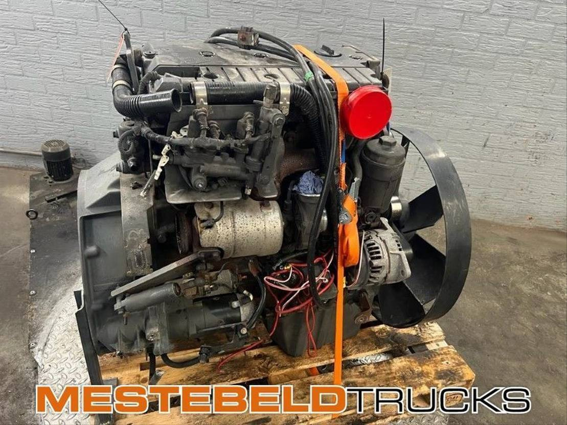 Mercedes-Benz Motor OM 924 LA - Motor a diely pre Nákladné auto: obrázok 2 Mercedes-Benz Motor OM 924 LA - Motor a diely pre Nákladné auto: obrázok 2