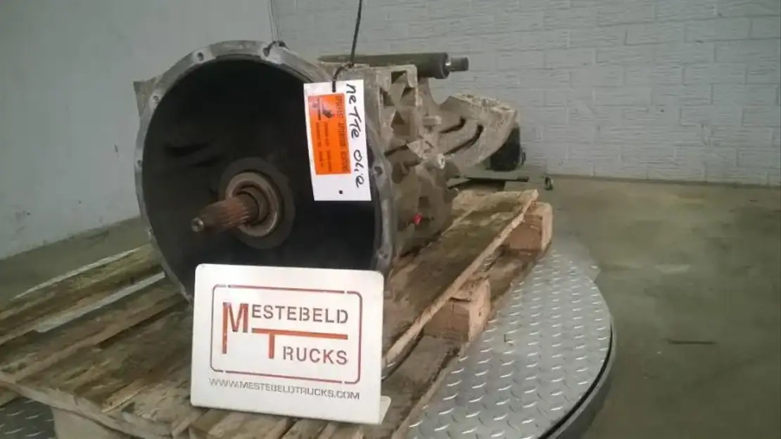 Mercedes-Benz Versnellingsbakbak ZF S5-42 Atego - Prevodovka a diely pre Nákladné auto: obrázok 1 Mercedes-Benz Versnellingsbakbak ZF S5-42 Atego - Prevodovka a diely pre Nákladné auto: obrázok 1