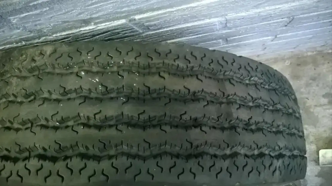 Michelin Band met velg - Pneumatika pre Nákladné auto: obrázok 1 Michelin Band met velg - Pneumatika pre Nákladné auto: obrázok 1