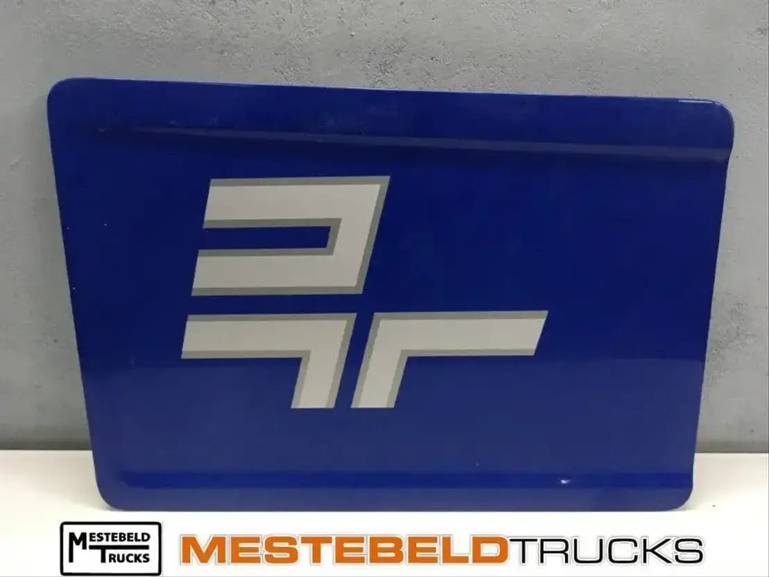 Scania Deksel opbergvak R-serie rechts - Kabína a interiér pre Nákladné auto: obrázok 1 Scania Deksel opbergvak R-serie rechts - Kabína a interiér pre Nákladné auto: obrázok 1