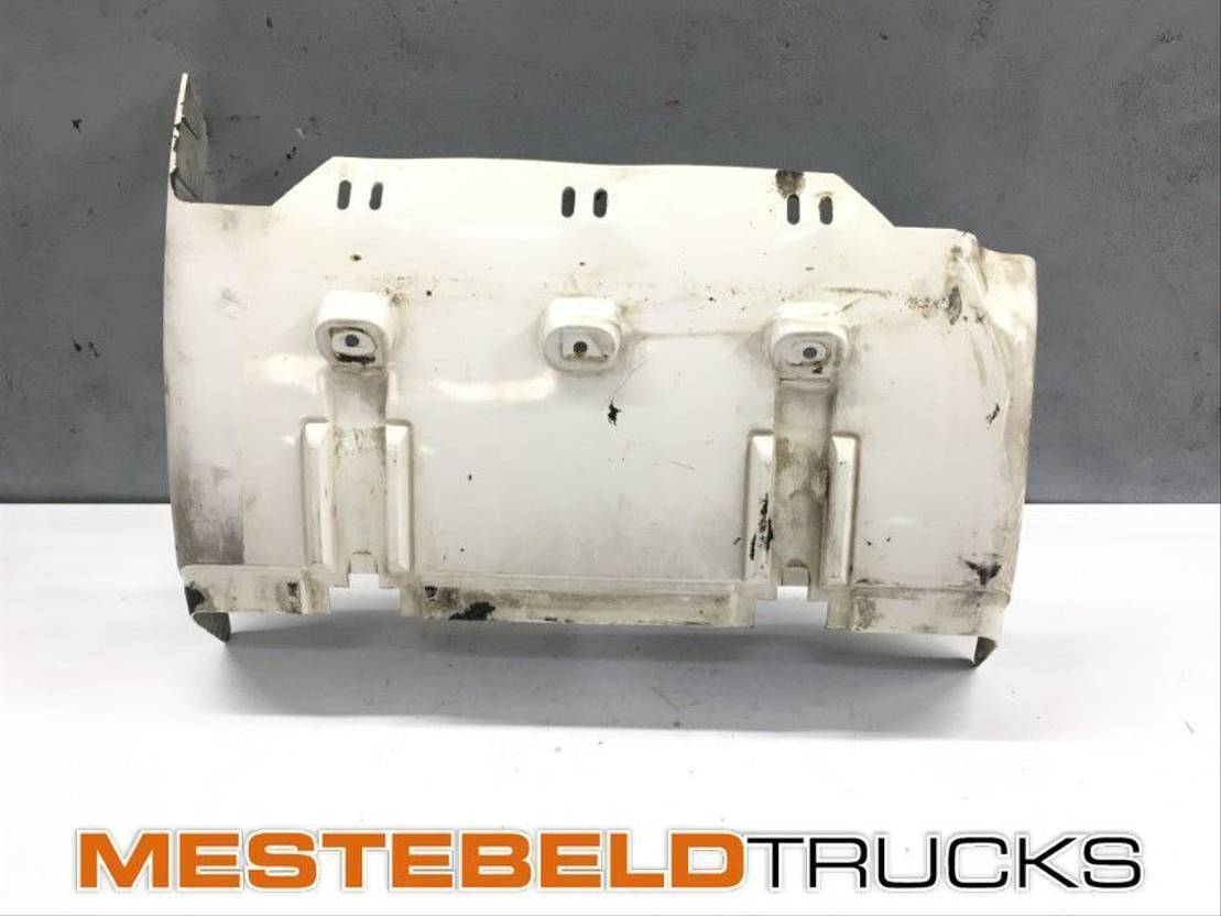 Scania Spatscherm rechtsachter linksvoor - Karoséria a exteriér pre Nákladné auto: obrázok 1 Scania Spatscherm rechtsachter linksvoor - Karoséria a exteriér pre Nákladné auto: obrázok 1