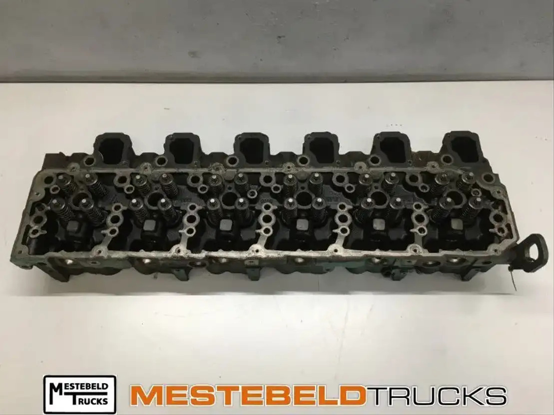 Volvo Cilinderkop D7F 240-EU V - Motor pre Nákladné auto: obrázok 1 Volvo Cilinderkop D7F 240-EU V - Motor pre Nákladné auto: obrázok 1