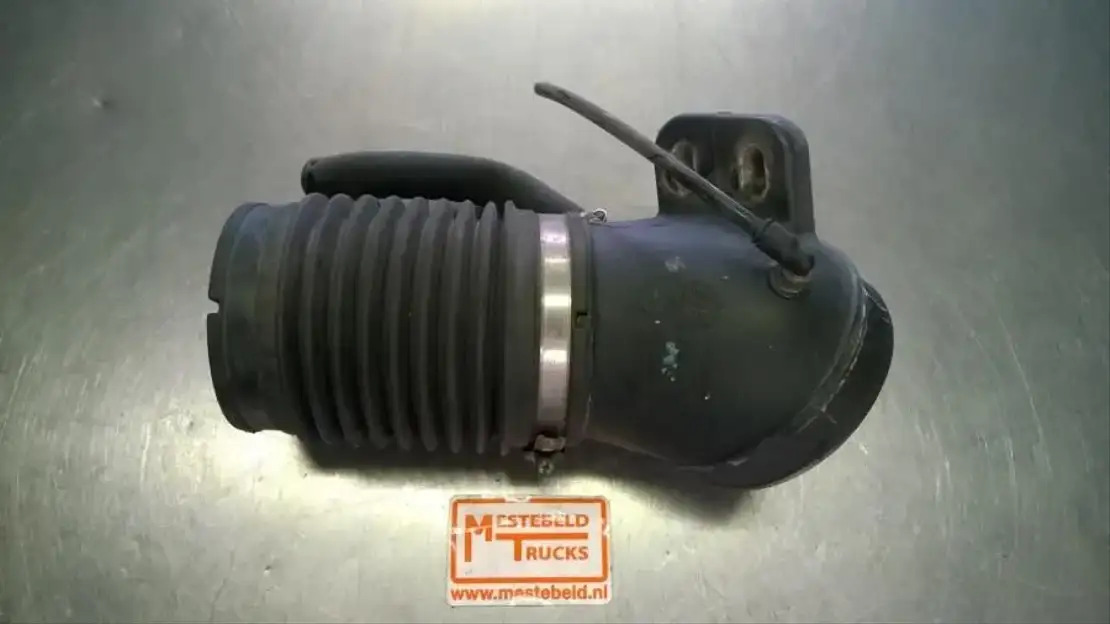 Volvo L uchtkanaal buis FE, FL - Systém nasávania vzduchu pre Nákladné auto: obrázok 1 Volvo L uchtkanaal buis FE, FL - Systém nasávania vzduchu pre Nákladné auto: obrázok 1