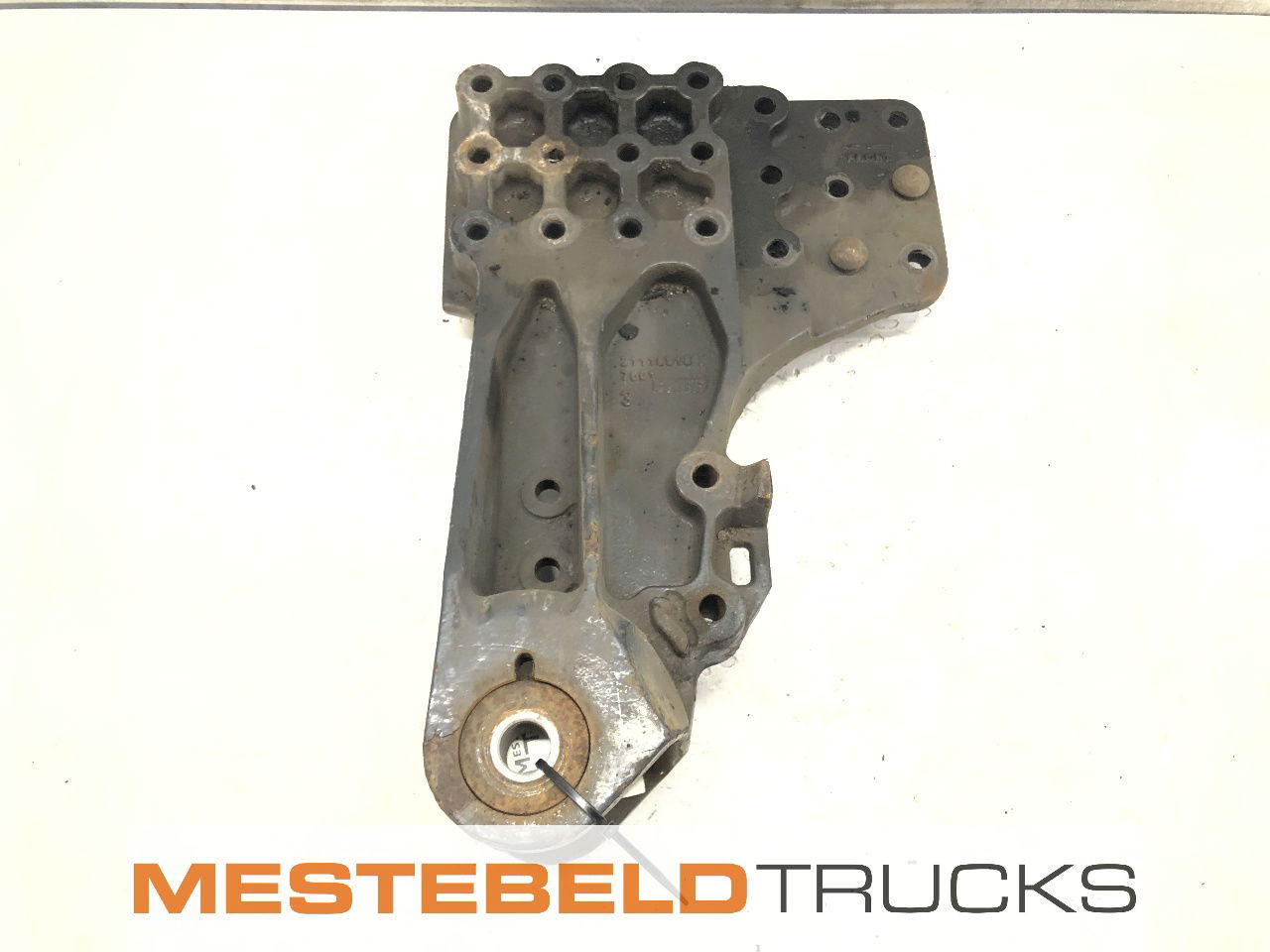 Volvo Veersteun links - Rám/ Podvozok pre Nákladné auto: obrázok 1 Volvo Veersteun links - Rám/ Podvozok pre Nákladné auto: obrázok 1