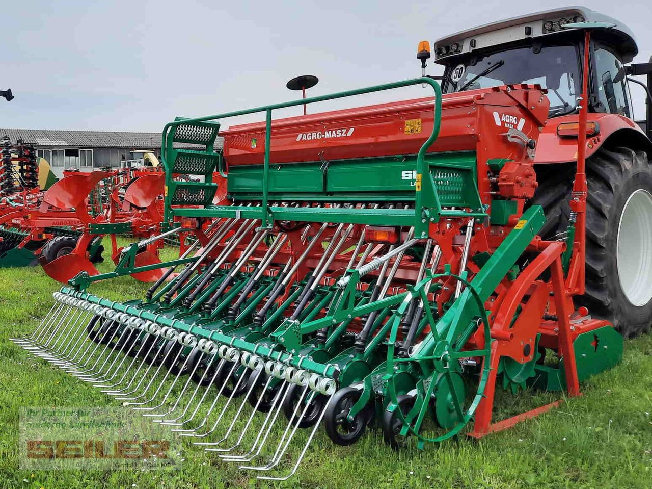 Agro-Masz ANA 30 + SN 300 - Modulárny sejací stroj: obrázok 1 Agro-Masz ANA 30 + SN 300 - Modulárny sejací stroj: obrázok 1