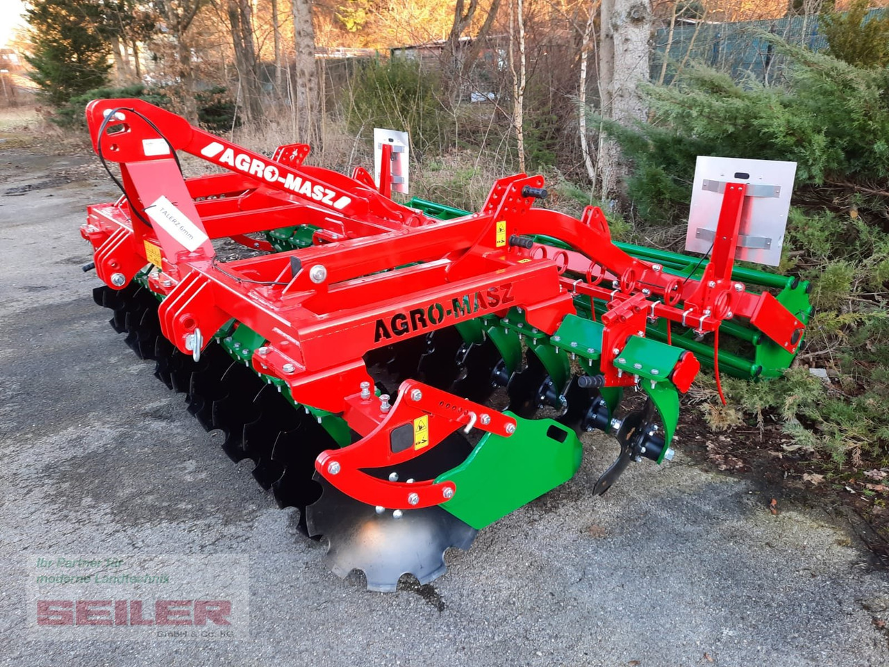 Agro-Masz BT 30 + Rohrstabwalze 500 mm - Diskový pluh: obrázok 1 Agro-Masz BT 30 + Rohrstabwalze 500 mm - Diskový pluh: obrázok 1