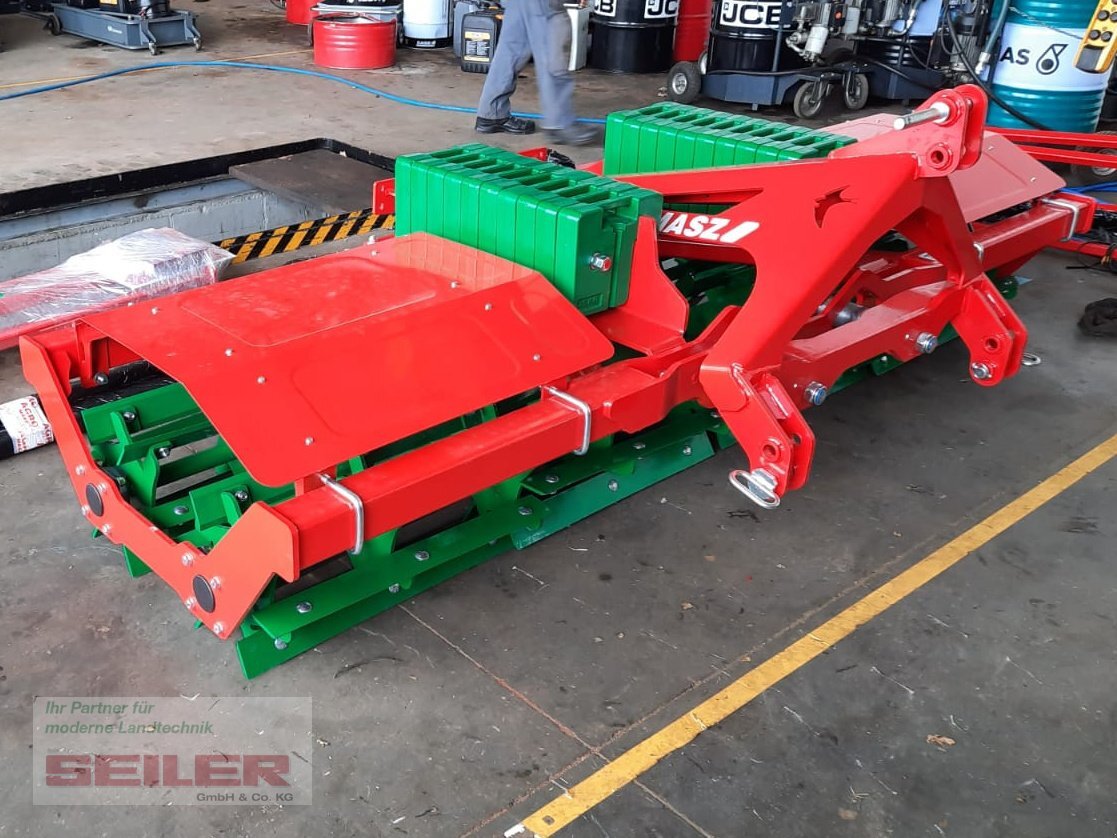 Agro-Masz Messerwalze Cutter 30 - Poľnohospodársky valec: obrázok 2 Agro-Masz Messerwalze Cutter 30 - Poľnohospodársky valec: obrázok 2