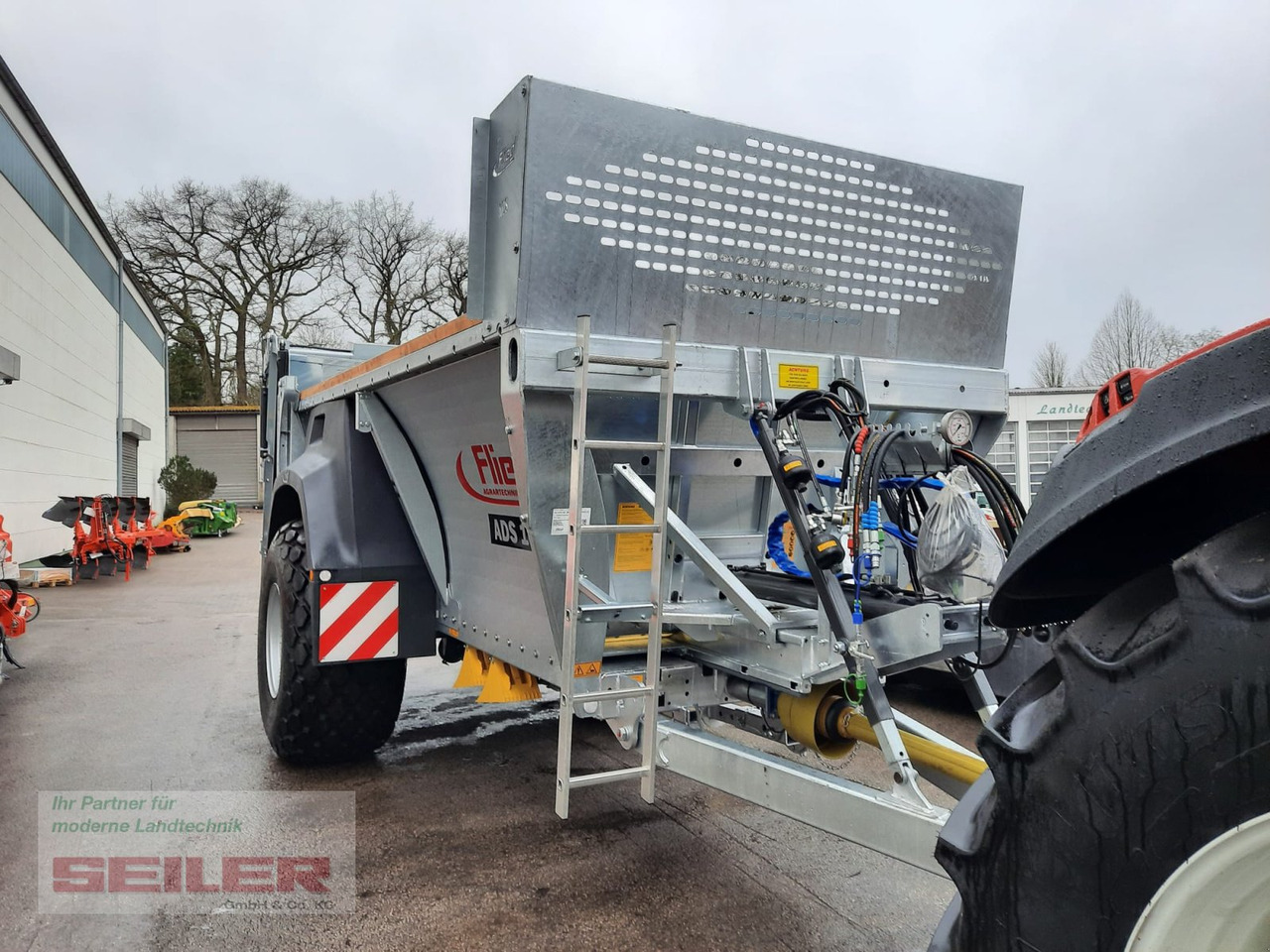 Fliegl ADS 100 Einachs 9m³ - Rozmetadlo hnoja: obrázok 3 Fliegl ADS 100 Einachs 9m³ - Rozmetadlo hnoja: obrázok 3