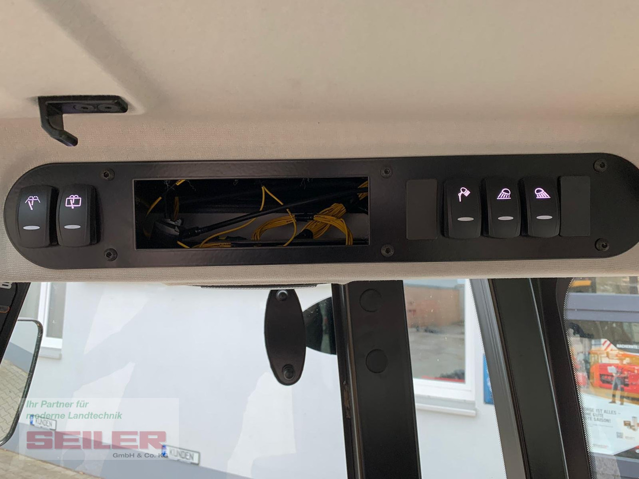 Teleskopický kolesový nakladač JCB TM 180 Agri *VOLLAUSSTATTUNG*: obrázok 10