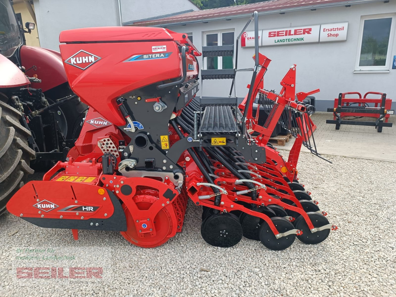 Kuhn HR 3030 D + Sitera 3030-24E - Modulárny sejací stroj: obrázok 2 Kuhn HR 3030 D + Sitera 3030-24E - Modulárny sejací stroj: obrázok 2