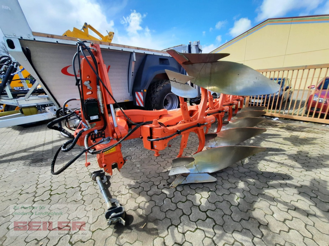 Kuhn Vari-Master 153 NSH - Pluh: obrázok 3 Kuhn Vari-Master 153 NSH - Pluh: obrázok 3